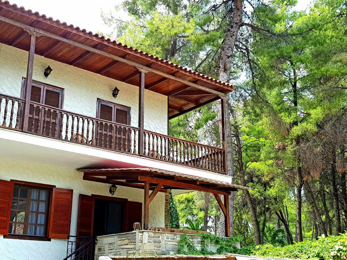 סאני ביץ' Wood And Stone Villa מראה חיצוני תמונה